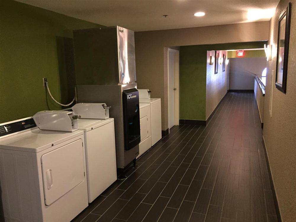 Dumas Best Western Windsor Inn מתקנים תמונה